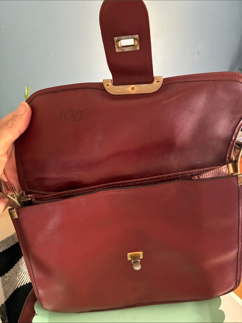Vintage 1960’s Etienne Aigner Handmade Burgundy Oxblood Shoulder Purse - Picture 11 of 12